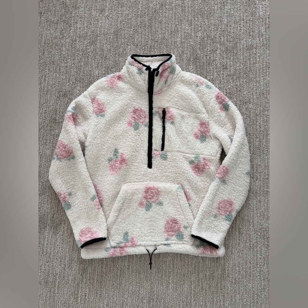 Victoria’s Secret PINK Rose Sherpa Quarter Zip